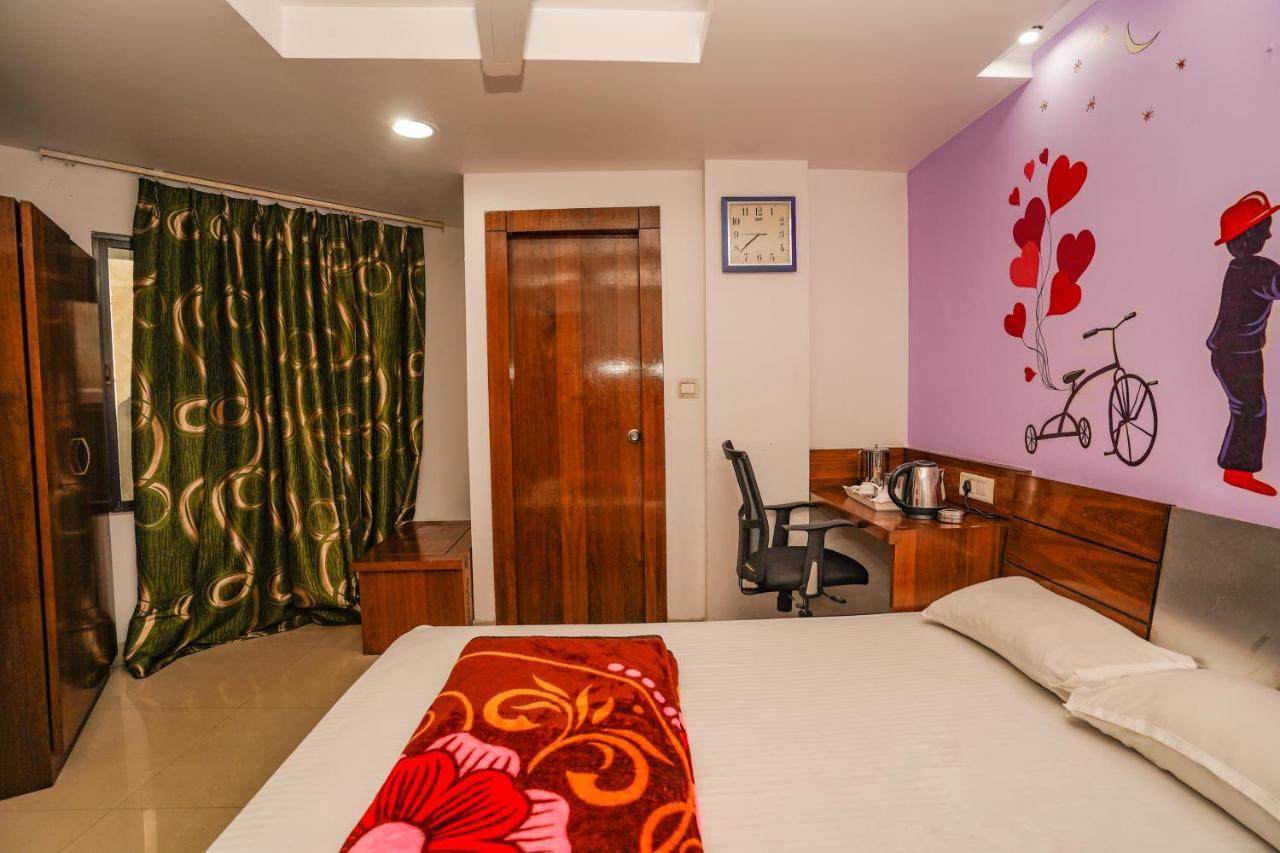 Park Land Hotell Durgāpur Eksteriør bilde